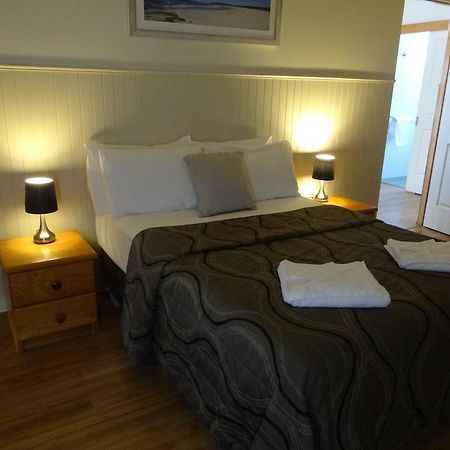 Caseys Beach Holiday Park Sunshine Bay Екстериор снимка