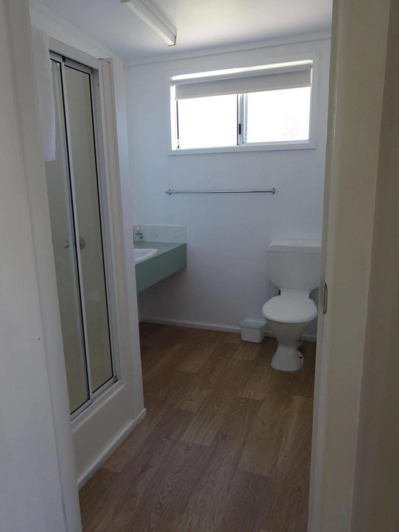 Caseys Beach Holiday Park Sunshine Bay Екстериор снимка